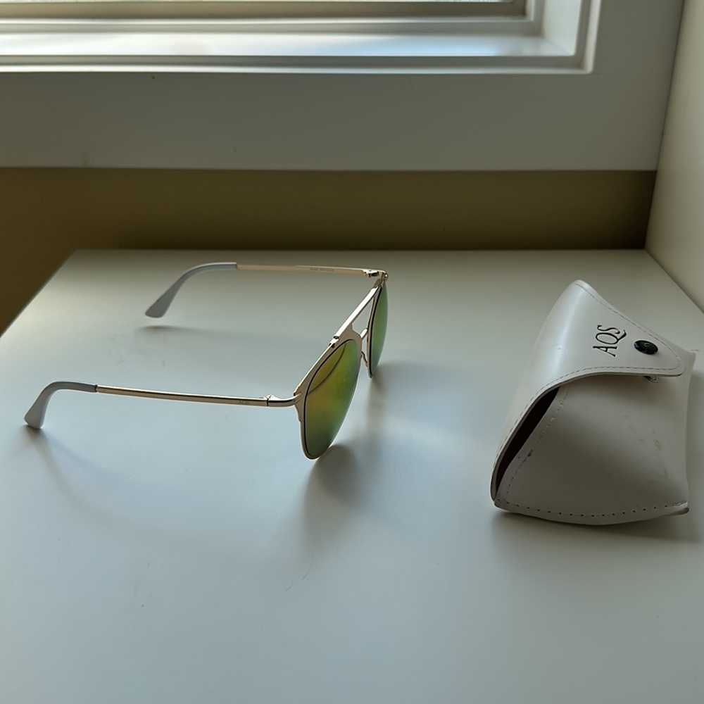 AQS sunglasses - Picture 2 of 2
